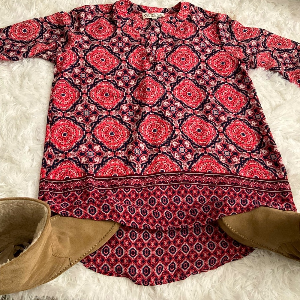 100% Polyester Multi-Colored Blouse